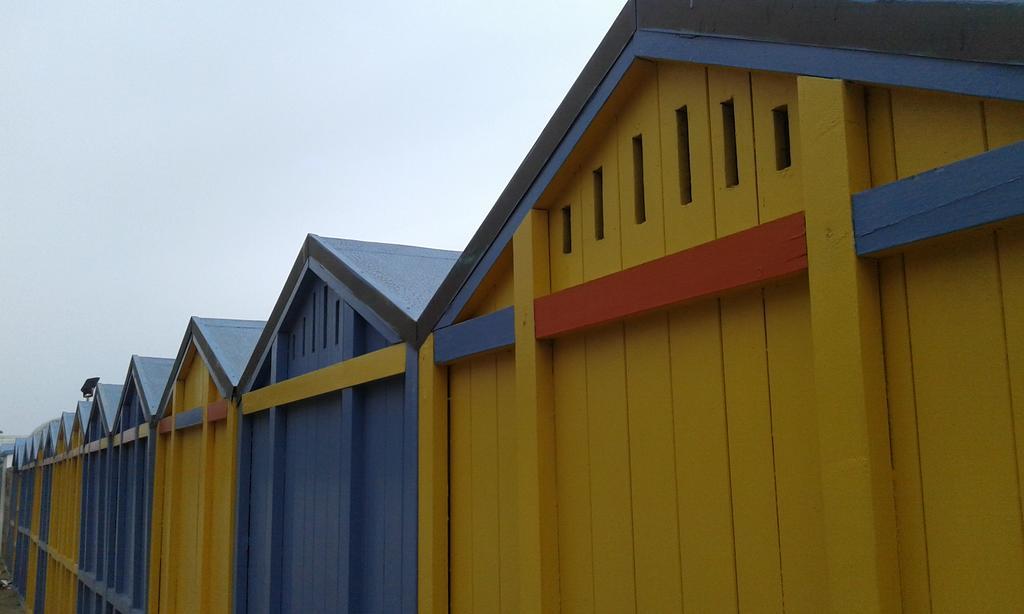 Hotel Flying Pesaro Eksteriør billede